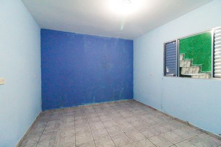 Quarto de casa para alugar com 1 quarto, 35m² em Vila Santa Ines, São Paulo
