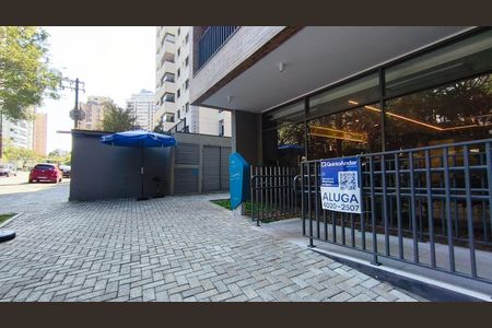 Studio para alugar com 33m², 1 quarto e sem vaga Studio para alugar com 33m², 1 quarto e sem vagaFachada + Plaquinha