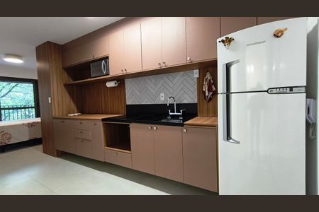 Studio para alugar com 33m², 1 quarto e sem vaga Studio para alugar com 33m², 1 quarto e sem vagaCozinha