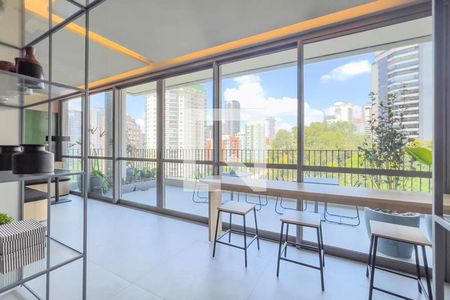 Studio para alugar com 33m², 1 quarto e sem vaga Studio para alugar com 33m², 1 quarto e sem vagaÁrea comum - Salão de festas