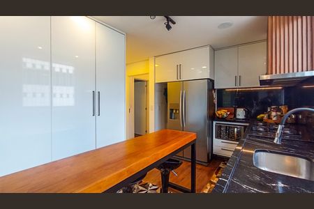 Casa à venda com 170m², 3 quartos e 3 vagas Casa à venda com 170m², 3 quartos e 3 vagasCozinha