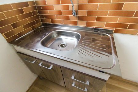 Casa para alugar com 35m², 1 quarto e sem vaga Casa para alugar com 35m², 1 quarto e sem vagaCozinha