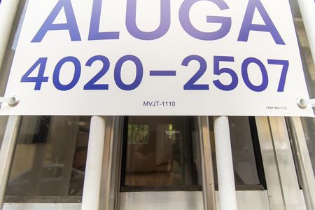 Casa para alugar com 35m², 1 quarto e sem vaga Casa para alugar com 35m², 1 quarto e sem vagaMVJT - 1110