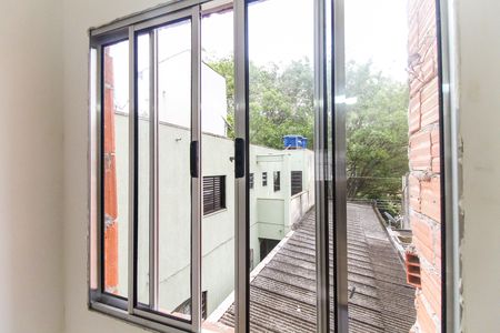 Vista da Sala/Quarto de casa para alugar com 1 quarto, 35m² em Jardim Itapemirim, São Paulo