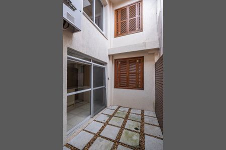 Casa para alugar com 96m², 4 quartos e 1 vaga Casa para alugar com 96m², 4 quartos e 1 vagaÁrea