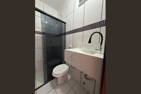 Casa à venda com 60m², 1 quarto e 1 vaga