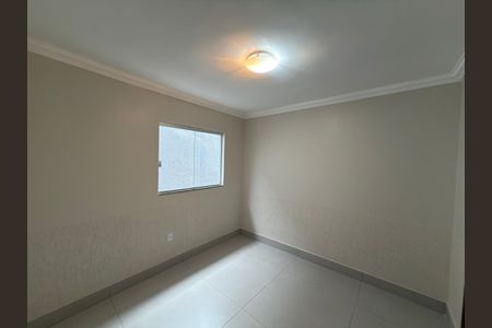 Casa à venda com 60m², 1 quarto e 1 vaga