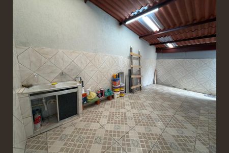 Casa à venda com 60m², 1 quarto e 1 vaga