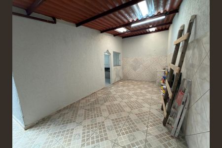 Casa à venda com 60m², 1 quarto e 1 vaga