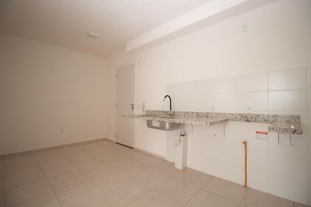 Apartamento à venda com 45m², 2 quartos e 1 vaga Apartamento à venda com 45m², 2 quartos e 1 vagaCozinha e Área de Serviço