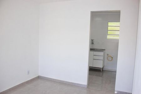 Sala de casa para alugar com 1 quarto, 60m² em Jardim Adriana, Guarulhos