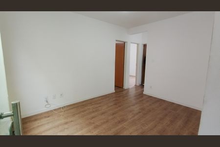 Sala  de apartamento para alugar com 2 quartos, 54m² em Parque Residencial Casa Branca, Suzano