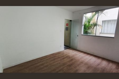Sala  de apartamento para alugar com 2 quartos, 54m² em Parque Residencial Casa Branca, Suzano