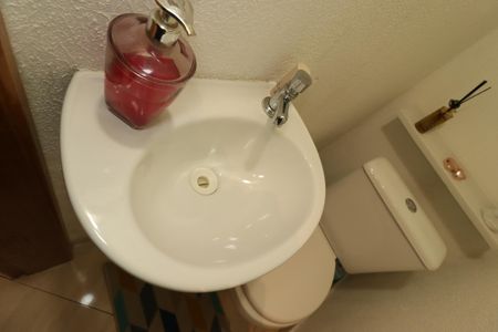 Casa à venda com 165m², 4 quartos e 2 vagasLavabo - Pia
