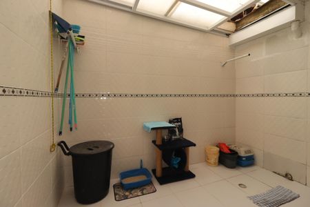 Casa à venda com 165m², 4 quartos e 2 vagasÁrea de Serviço