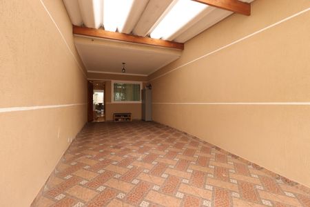 Casa à venda com 165m², 4 quartos e 2 vagasGaragem