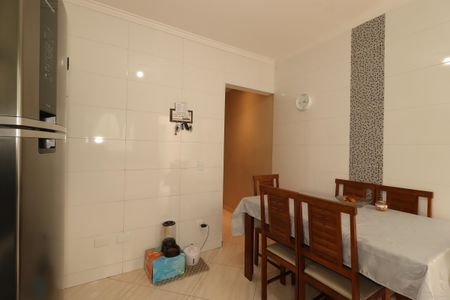 Casa à venda com 165m², 4 quartos e 2 vagasCozinha