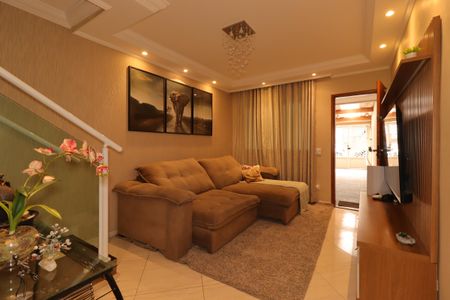 Sala de casa à venda com 4 quartos, 165m² em Vila Cecilia Maria, Santo André