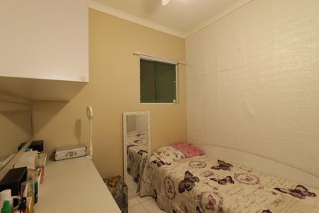 Casa à venda com 165m², 4 quartos e 2 vagasQuarto 1