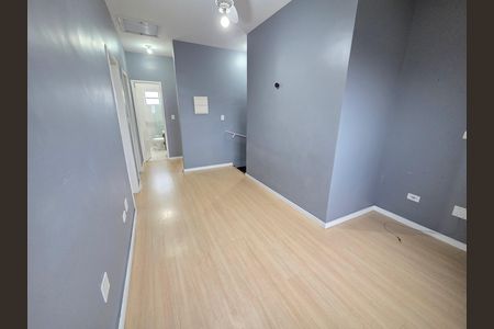 Casa de condomínio para alugar com 52m², 2 quartos e 1 vaga Casa de condomínio para alugar com 52m², 2 quartos e 1 vagaSala