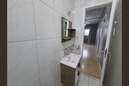 Casa de condomínio para alugar com 52m², 2 quartos e 1 vaga Casa de condomínio para alugar com 52m², 2 quartos e 1 vagaBanheiro