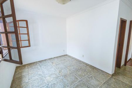 Casa para alugar com 567m², 7 quartos e 3 vagas