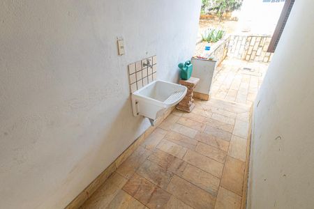 Casa para alugar com 567m², 7 quartos e 3 vagas