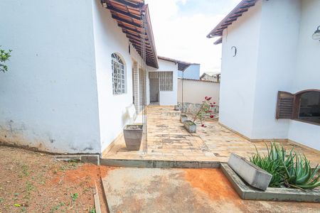 Casa para alugar com 567m², 7 quartos e 3 vagas