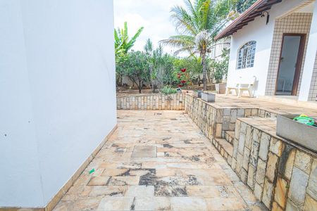 Casa para alugar com 567m², 7 quartos e 3 vagas