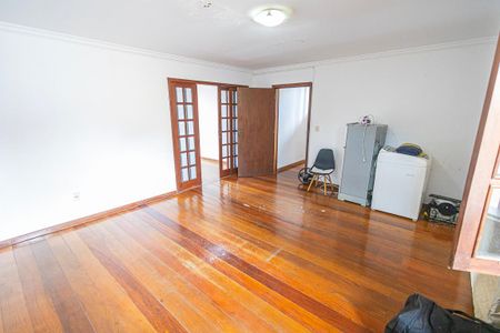 Casa para alugar com 567m², 7 quartos e 3 vagas