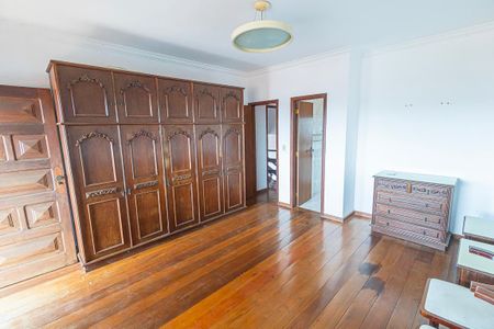 Casa para alugar com 567m², 7 quartos e 3 vagas