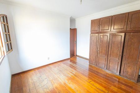 Casa para alugar com 567m², 7 quartos e 3 vagas