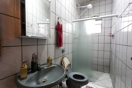 Casa à venda com 350m², 4 quartos e 2 vagas Casa à venda com 350m², 4 quartos e 2 vagasCasa 2 - Banheiro