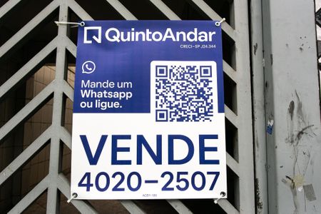 Casa à venda com 350m², 4 quartos e 2 vagas Casa à venda com 350m², 4 quartos e 2 vagasplaca ACBY-189