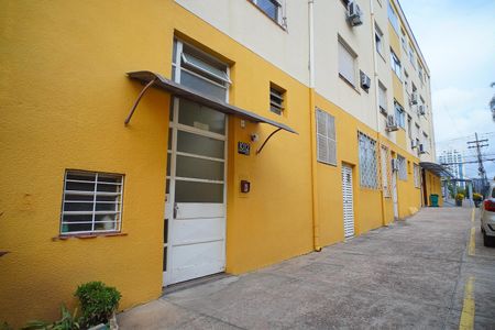 Apartamento à venda com 50m², 1 quarto e sem vaga Apartamento à venda com 50m², 1 quarto e sem vagaFachada