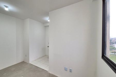 Apartamento à venda com 43m², 2 quartos e 1 vaga Apartamento à venda com 43m², 2 quartos e 1 vagaSala