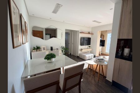 Apartamento à venda com 62m², 2 quartos e 2 vagas Apartamento à venda com 62m², 2 quartos e 2 vagasCozinha