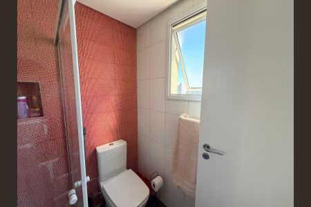 Apartamento à venda com 62m², 2 quartos e 2 vagas Apartamento à venda com 62m², 2 quartos e 2 vagasBanheiro