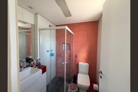 Apartamento à venda com 62m², 2 quartos e 2 vagas Apartamento à venda com 62m², 2 quartos e 2 vagasBanheiro