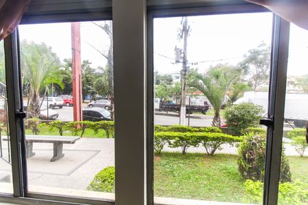 Vista da Sala de apartamento para alugar com 2 quartos, 43m² em Jardim Casa Pintada, São Paulo
