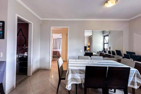 Apartamento à venda com 115m², 3 quartos e 3 vagas Apartamento à venda com 115m², 3 quartos e 3 vagasSala de Jantar