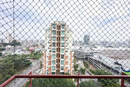 Apartamento à venda com 115m², 3 quartos e 3 vagas Apartamento à venda com 115m², 3 quartos e 3 vagasVaranda do Quarto