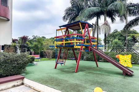 Apartamento à venda com 115m², 3 quartos e 3 vagas Apartamento à venda com 115m², 3 quartos e 3 vagasPlayground