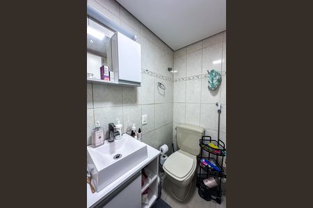 Apartamento à venda com 115m², 3 quartos e 3 vagas Apartamento à venda com 115m², 3 quartos e 3 vagasBanheiro da Suíte