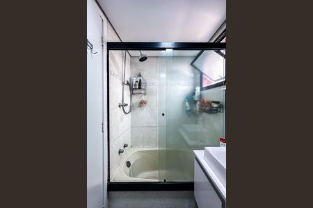 Apartamento à venda com 115m², 3 quartos e 3 vagas Apartamento à venda com 115m², 3 quartos e 3 vagasBanheiro da Suíte