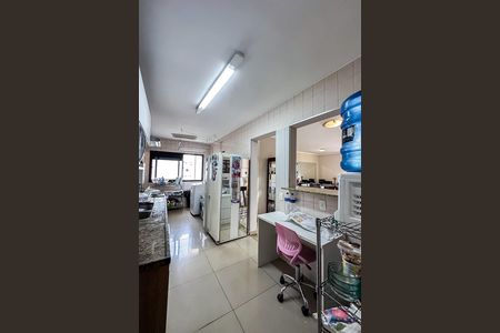 Apartamento à venda com 115m², 3 quartos e 3 vagas Apartamento à venda com 115m², 3 quartos e 3 vagasCozinha