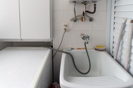 Apartamento à venda com 47m², 2 quartos e 1 vaga Apartamento à venda com 47m², 2 quartos e 1 vagaÁrea de Serviço
