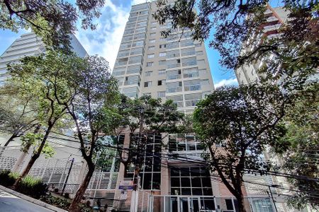 Apartamento para alugar com 42m², 1 quarto e 1 vaga Apartamento para alugar com 42m², 1 quarto e 1 vagaFachada - Plaquinha