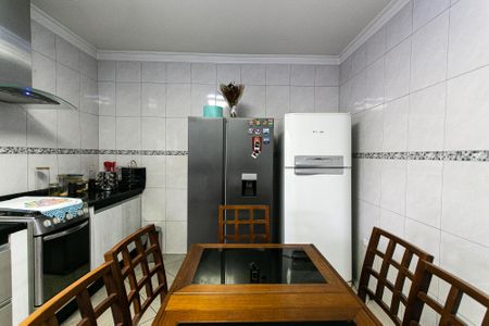Cozinha de casa para alugar com 2 quartos, 150m² em Vila Cunha Bueno, São Paulo