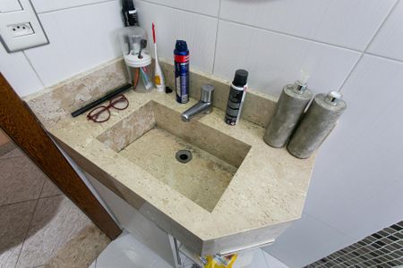 Casa para alugar com 150m², 2 quartos e 1 vaga Casa para alugar com 150m², 2 quartos e 1 vagaBanheiro